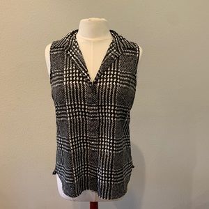 Houndstooth button up blouse